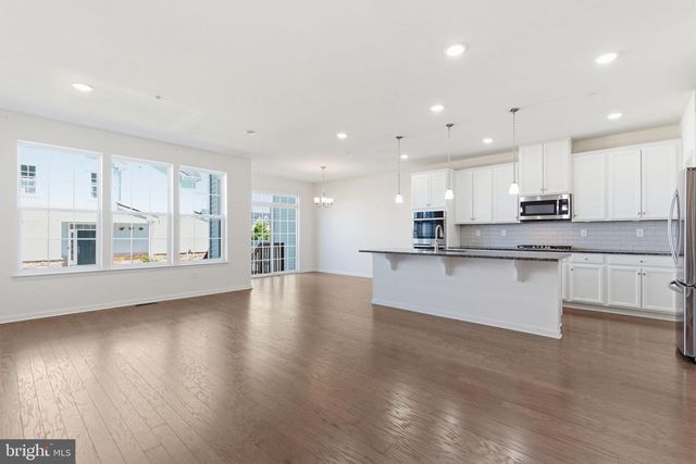 423 BARCLAYS WAY, Phoenixville, PA 19460