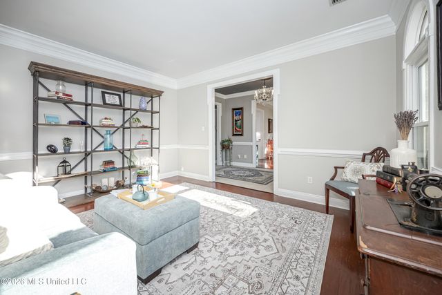 2802 Cambrai Circle, Ocean Springs, MS 39564