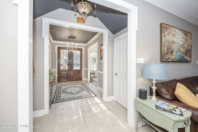 2802 Cambrai Circle, Ocean Springs, MS 39564