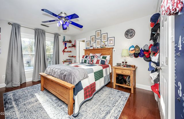 2802 Cambrai Circle, Ocean Springs, MS 39564