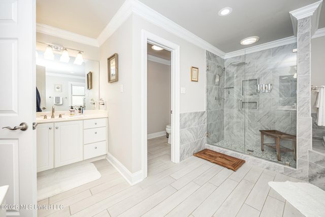 2802 Cambrai Circle, Ocean Springs, MS 39564