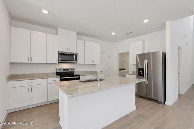 10683 LISHWOOD Way, Jacksonville, FL 32219