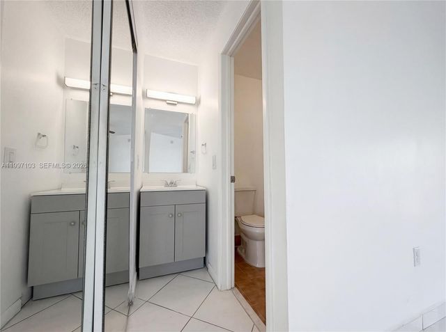 5790 W 26th Avenue 202, Hialeah, FL 33016