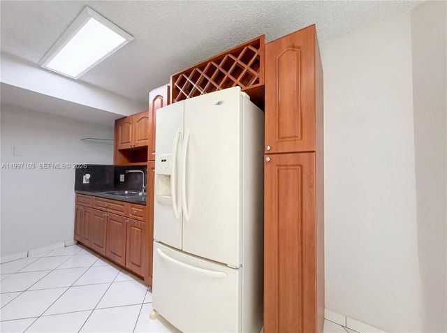 5790 W 26th Avenue 202, Hialeah, FL 33016