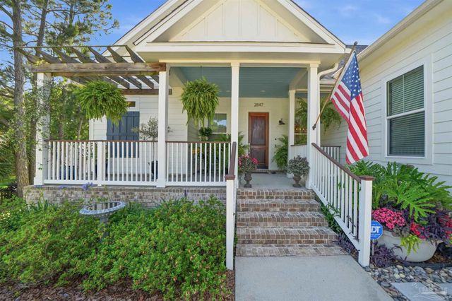 2847 Via Roma Ct, Gulf Breeze, FL 32563