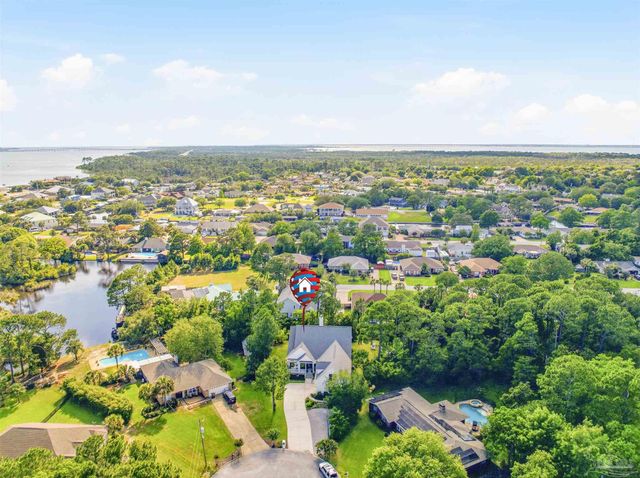 2847 Via Roma Ct, Gulf Breeze, FL 32563