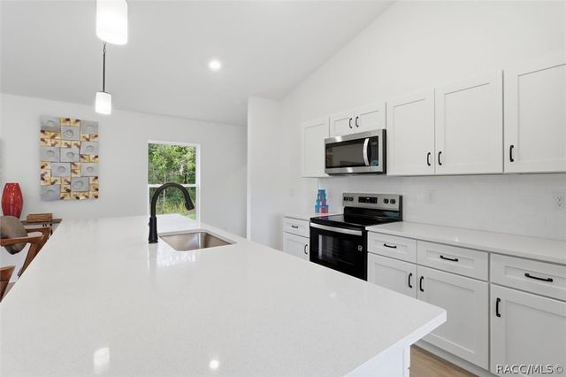 1895 E Monopoly Loop, Inverness, FL 34453