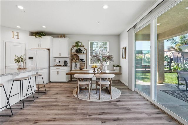 2032 Coffee Creek Way, Plumas Lake, CA 95961