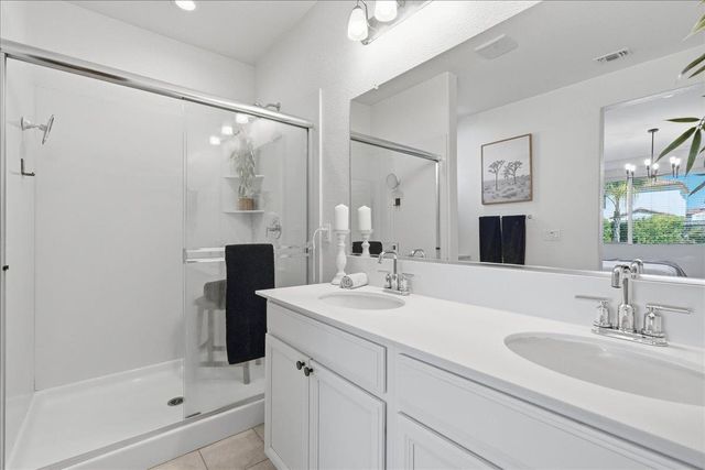 2032 Coffee Creek Way, Plumas Lake, CA 95961