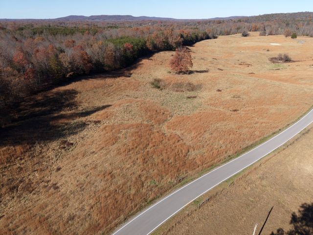 7 West of Barlow Rd, Rock Island, TN 38581
