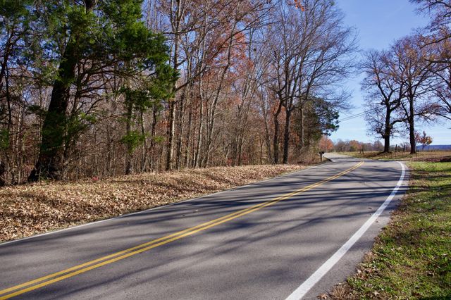 7 West of Barlow Rd, Rock Island, TN 38581