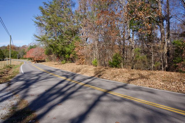 7 West of Barlow Rd, Rock Island, TN 38581
