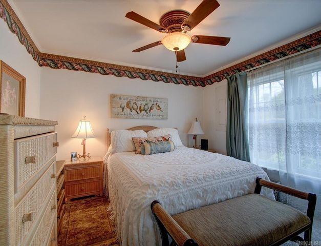 165 Pretti Point, Lake Hamilton, AR 71913