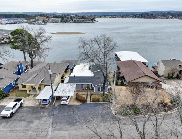 165 Pretti Point, Lake Hamilton, AR 71913