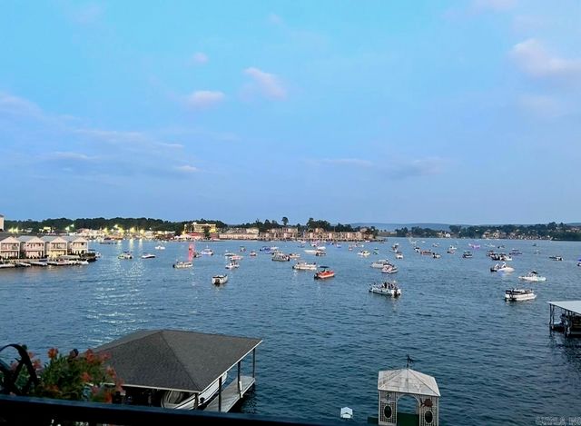 165 Pretti Point, Lake Hamilton, AR 71913