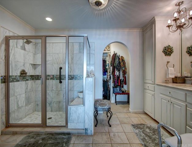 165 Pretti Point, Lake Hamilton, AR 71913