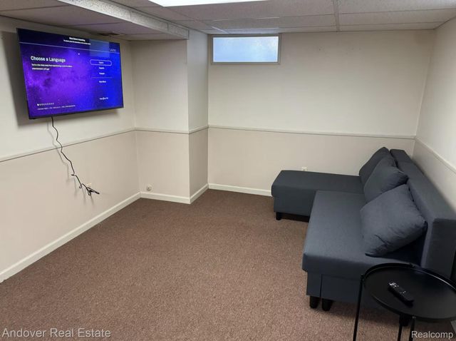 1321 N Vernon Street, Dearborn, MI 48128