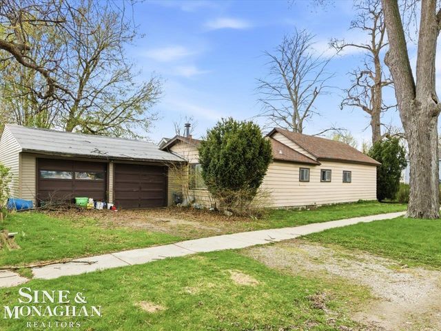 1532 Poplar Street, Port Huron, MI 48060