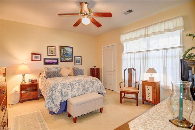 1004 Grand Oak LN, Virginia Beach, VA 23455