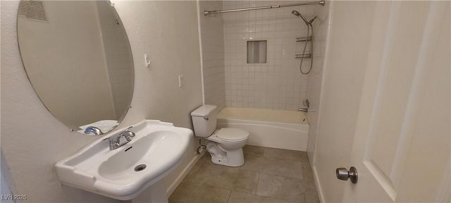 1420 Vegas Valley Drive 23, Las Vegas, NV 89169