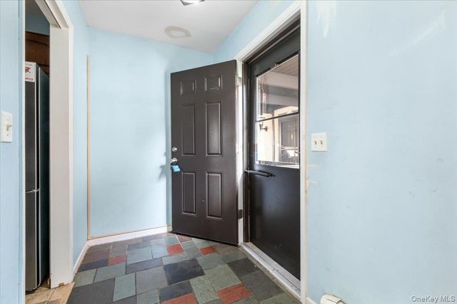 8 Loudon Drive 13, Fishkill, NY 12524