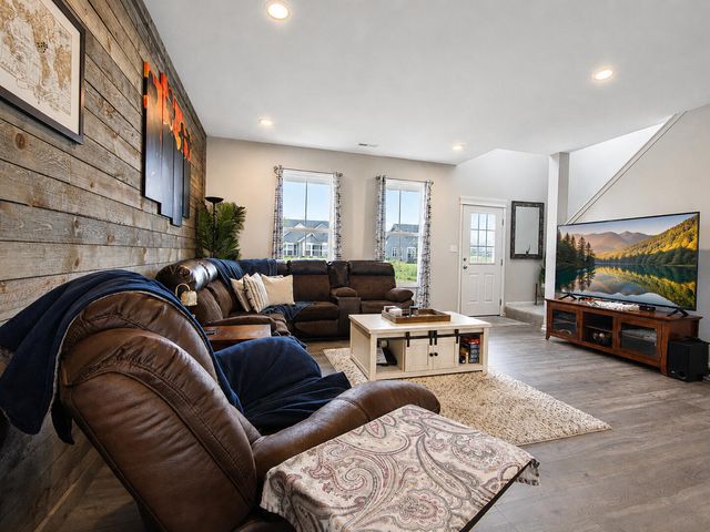 11763 Rhode Island Street, Crown Point, IN 46307