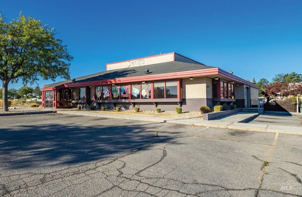 2580 W Airport Way, Boise, ID 83705 photo 4