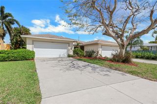 5011 SW 16th PL, Cape Coral, FL 33914