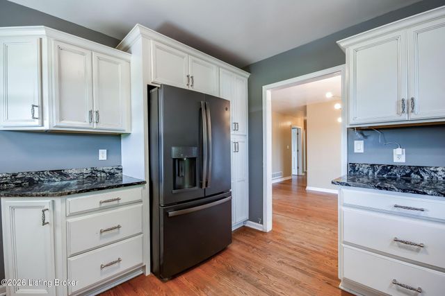 589 Wheeler Ln, Mt Washington, KY 40047