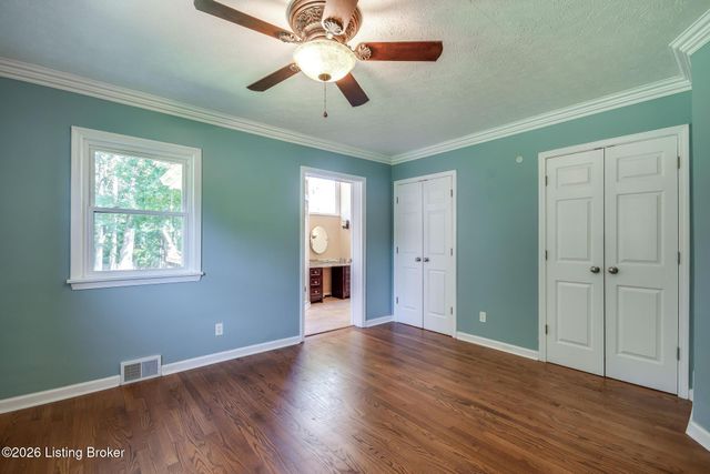 589 Wheeler Ln, Mt Washington, KY 40047