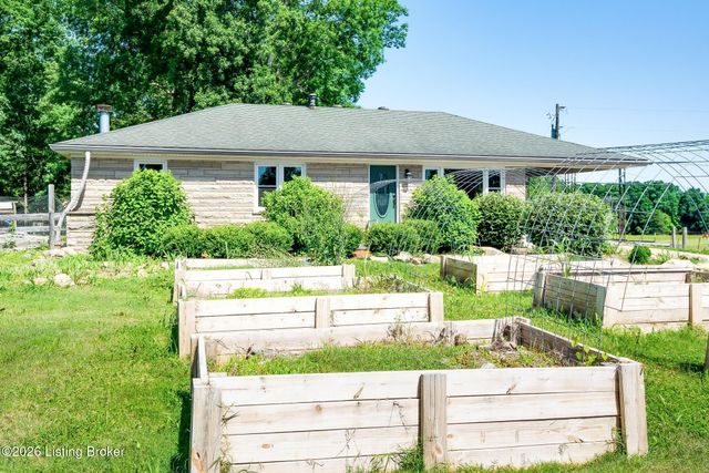 589 Wheeler Ln, Mt Washington, KY 40047
