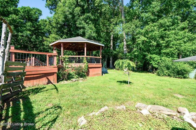 589 Wheeler Ln, Mt Washington, KY 40047