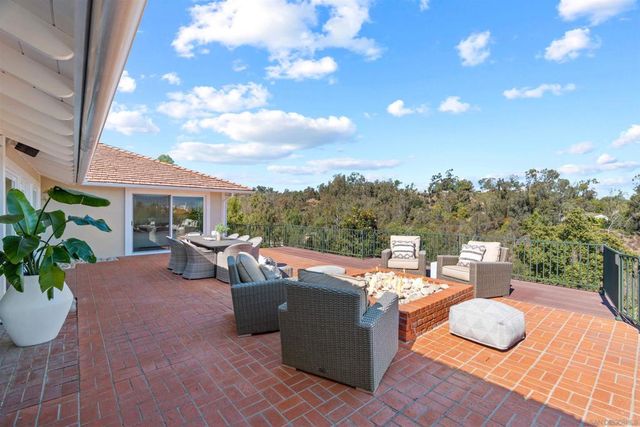 16032 Puerta Del Sol, Rancho Santa Fe, CA 92067