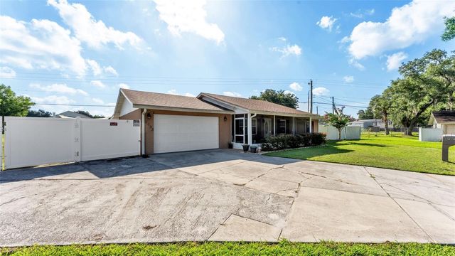 7003 SHEFFIELD DRIVE, Lakeland, FL 33810