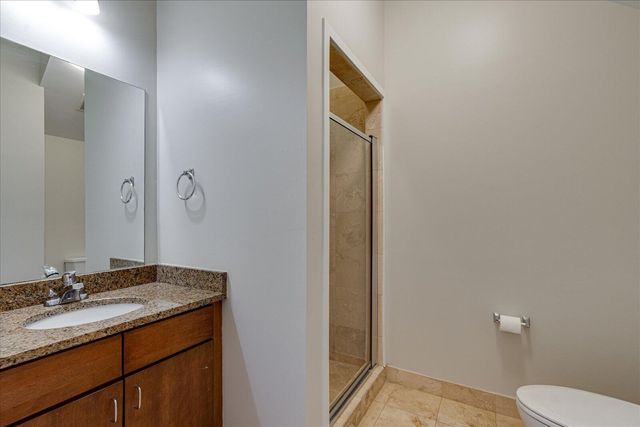 852 E 8th Street, Chattanooga, TN 37403