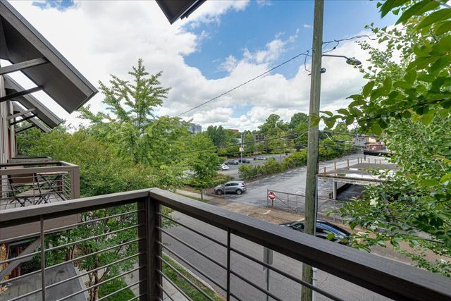 852 E 8th Street, Chattanooga, TN 37403