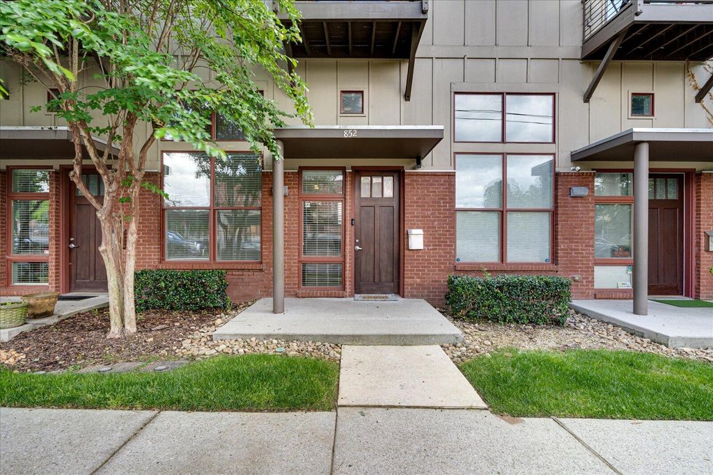 852 E 8th Street, Chattanooga, TN 37403