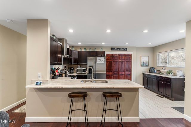 720 Northwest Ridge Avenue, Norton, VA 24273