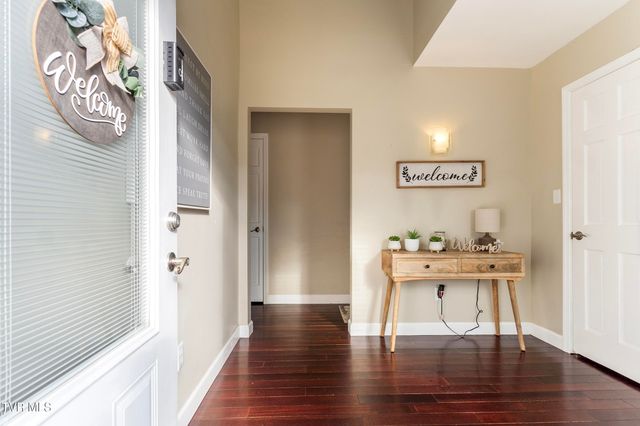 720 Northwest Ridge Avenue, Norton, VA 24273
