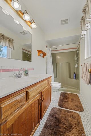 11796 Post Lane, Green Oak Township, MI 48178