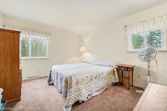 11796 Post Lane, Green Oak Township, MI 48178