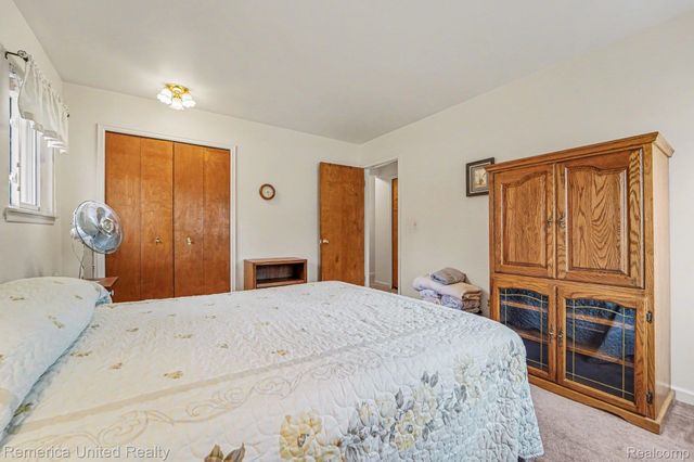 11796 Post Lane, Green Oak Township, MI 48178