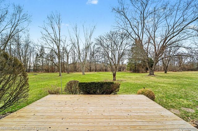 11796 Post Lane, Green Oak Township, MI 48178