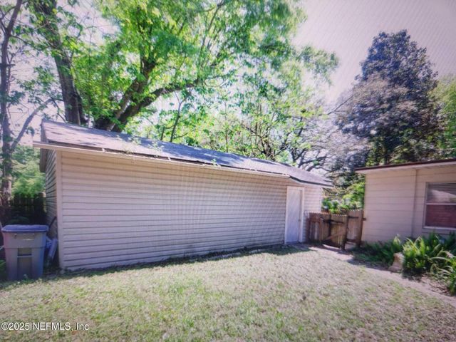 6785 ECTOR Road, Jacksonville, FL 32211