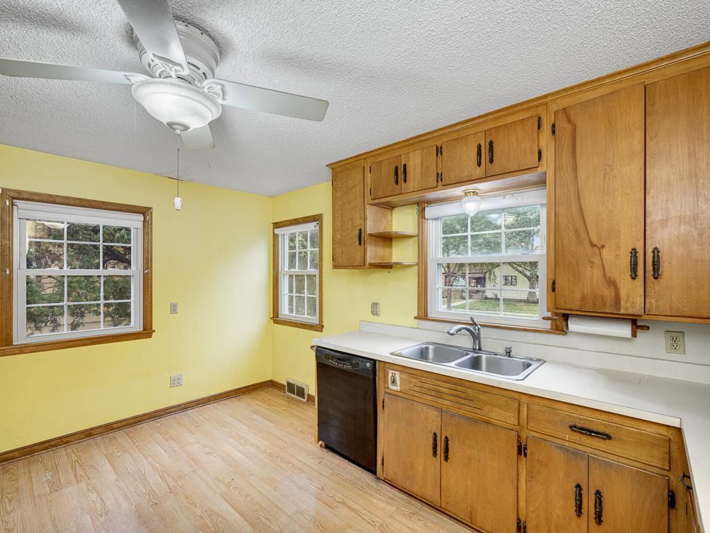 961 California Avenue W, Saint Paul, MN 55117 — photo 5