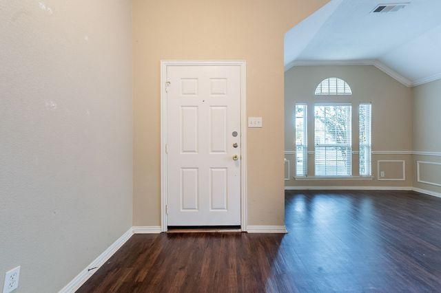 1712 Farmington Drive, Mansfield, TX 76063