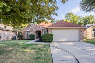 1712 Farmington Drive, Mansfield, TX 76063