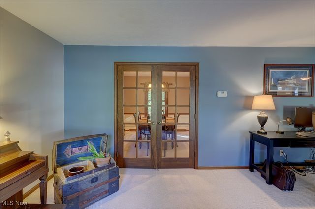 10986 Fawn Meadow Lane, Strongsville, OH 44149