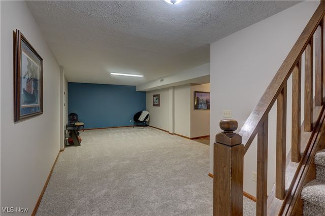 10986 Fawn Meadow Lane, Strongsville, OH 44149