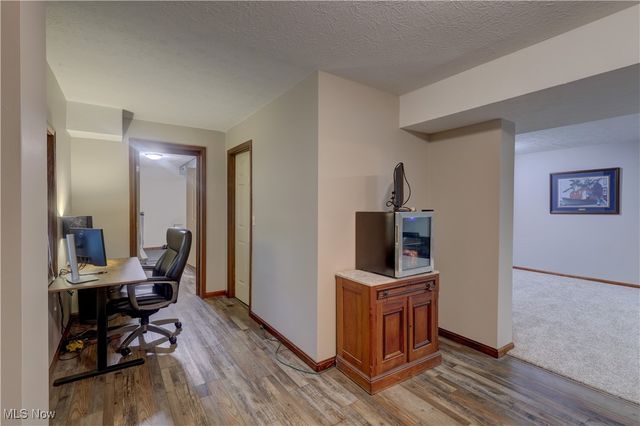 10986 Fawn Meadow Lane, Strongsville, OH 44149